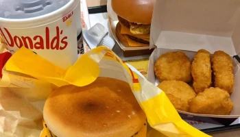 マクドナルド 上磯トライアル店 - 北斗市