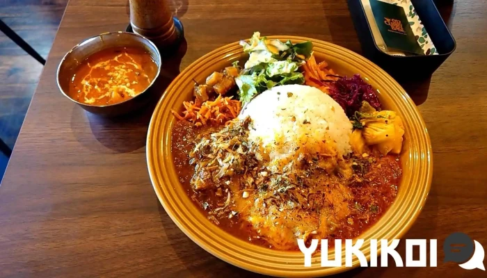 042currybaseゼロヨンニカリィベイス スパイスカレー専門店 カレー - 人吉市