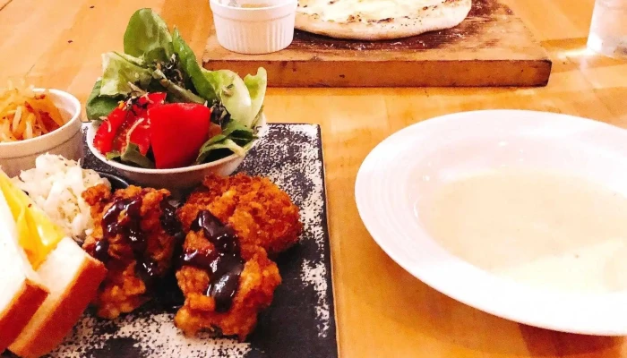 Ages Cafe -  番号 - 枚方市