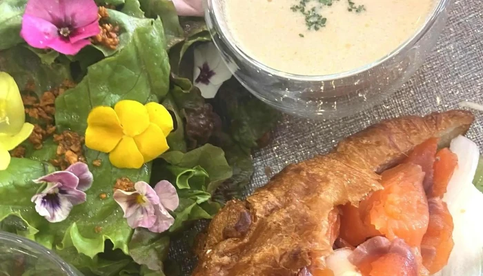 Cafe De Chouchouカフェドシュシュ 割引 - 日立市