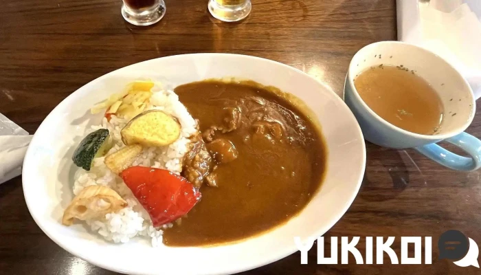 Cafebeerhall Re Brick カレー - 半田市