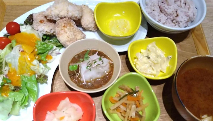 Chawan イオンモール新小松店 -  カタログ - 小松市