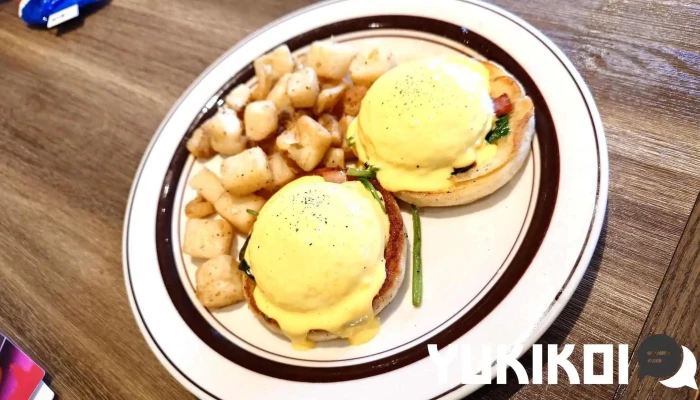 Eggs N Things Coffee 御殿場プレミアムアウトレット店 エッグベネディクト - 御殿場市