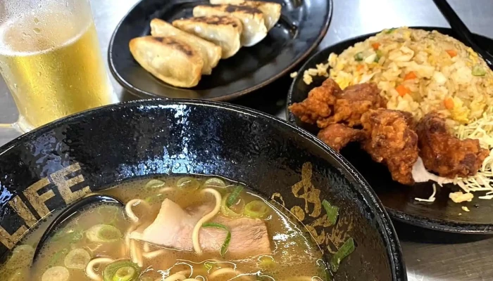 Fire Ramen Menbaka -  写真 - 京都市