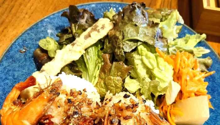 Hawaiian Bbq Hulichiki ハワイアンバーベキューフリチキ -  カタログ - 枚方市