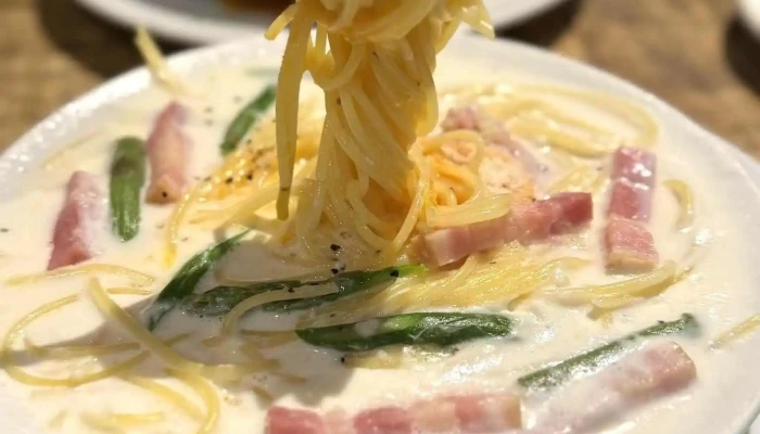 Ivo ホームズパスタ トラットリア 品川店 -  カルボナーラ - 港区