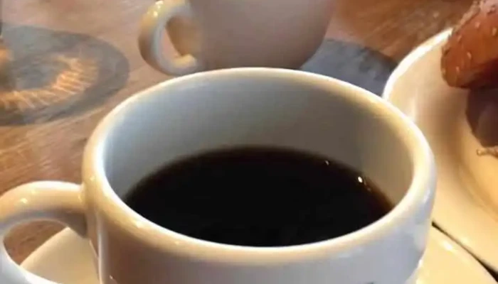 Jojos Cafebar 動画 - 倶知安町