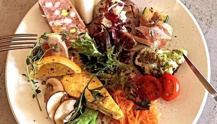 Latteria3ラッテリアトレ 料理飲み物 - 金沢市