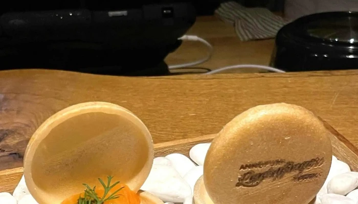 Luckyfingers Restaurant -  割引 - ニセコ町