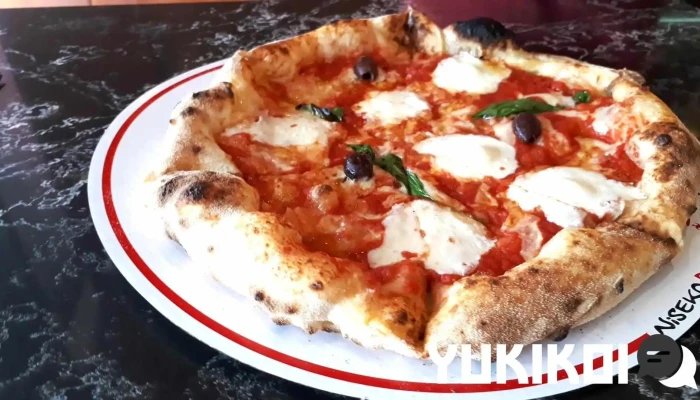 Niseko Pizza 倶知安店 -  動画 - 倶知安町