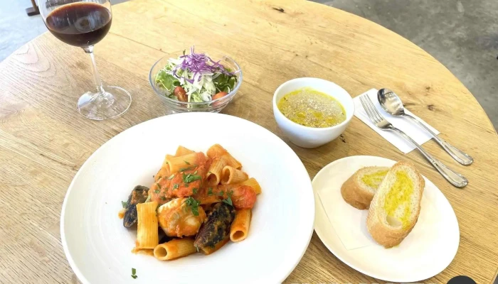 Restaurant Cafe Raphael 料理飲み物 - ニセコ町