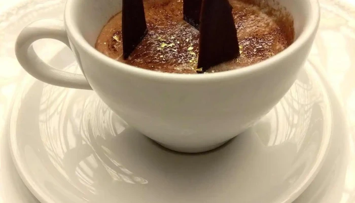 Ristorante Canovianoリストランテ カノビアーノ チョコレート - 目黒区