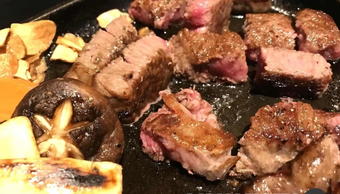 Steak -  House Kurogane ステーキ - 延岡市