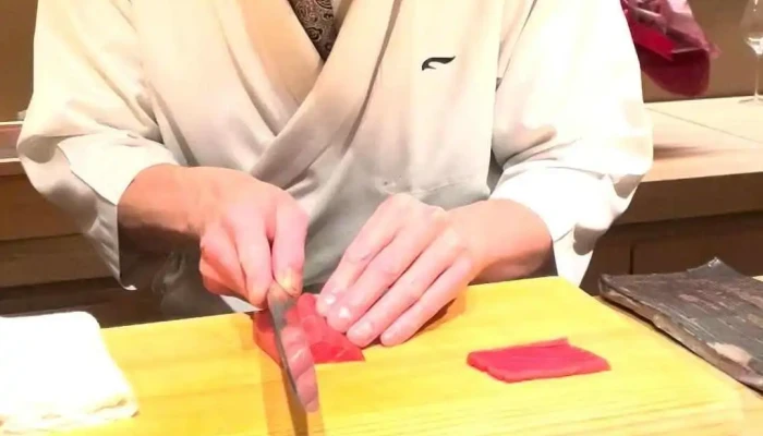 Sushi Isono 鮨いそのニセコ店 -  動画 - 倶知安町