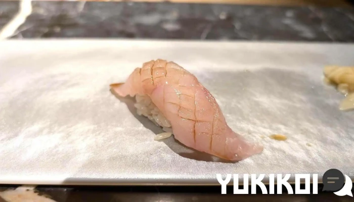 Sushi Nagihigashiyama Niseko Village A Ritz Carlton Reserve ビンナガ - ニセコ町