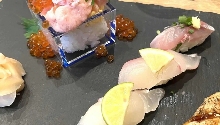 うおとら 鯱 Instagram - 半田市