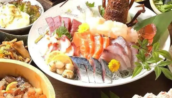 うおとら 鯱 料理飲み物 - 半田市