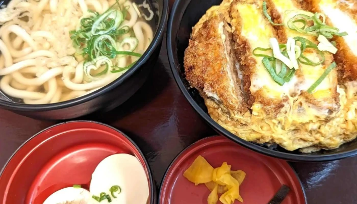 うちだ屋 人吉店 -  ウェブサイト - 人吉市