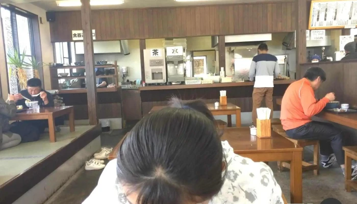 うどんそば やま信 延岡北店 雰囲気 - 延岡市