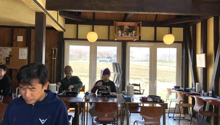 おうどんcafe 寶月 ホウヅキ 雰囲気 - 倶知安町