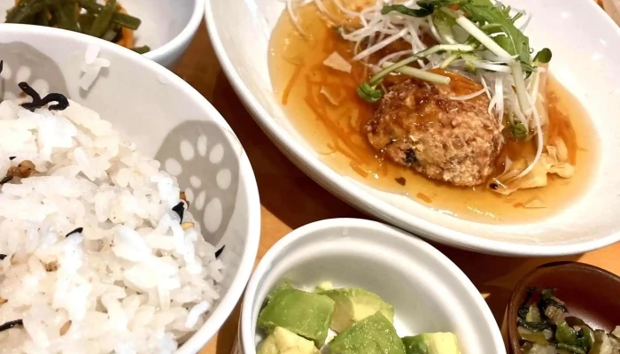 おぼんdeごはん アトレ浦和店 -  番号 - さいたま市