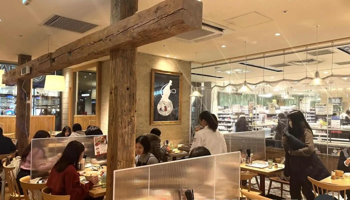 おぼんdeごはん アトレ浦和店 -  雰囲気 - さいたま市