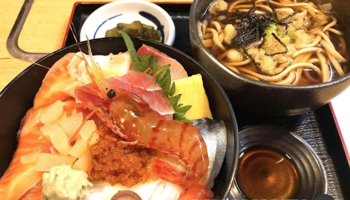 お食事処 すみれ -  麺 - 小平町