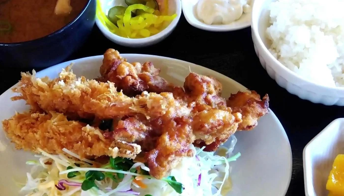 お食事処 よろづ -  所在地 - 橿原市