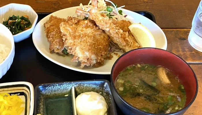 お食事処 よろづ -  行き方 - 橿原市