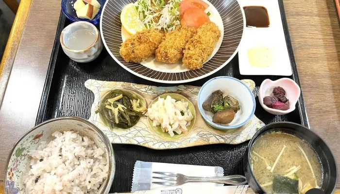 お食事処 美肌 - 浜田市