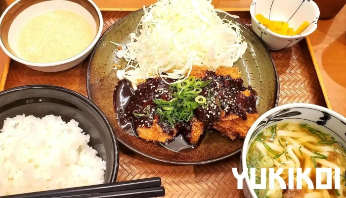 かつ庵 305号上小松店 -  麺 - 小松市