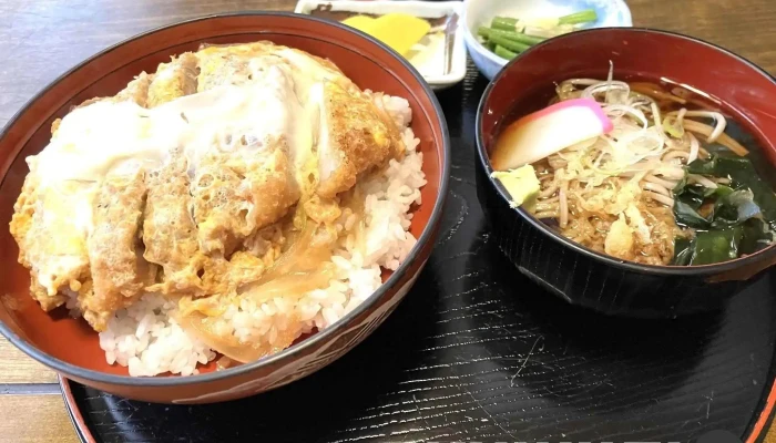 さらしな -  カツ丼 - 新庄市