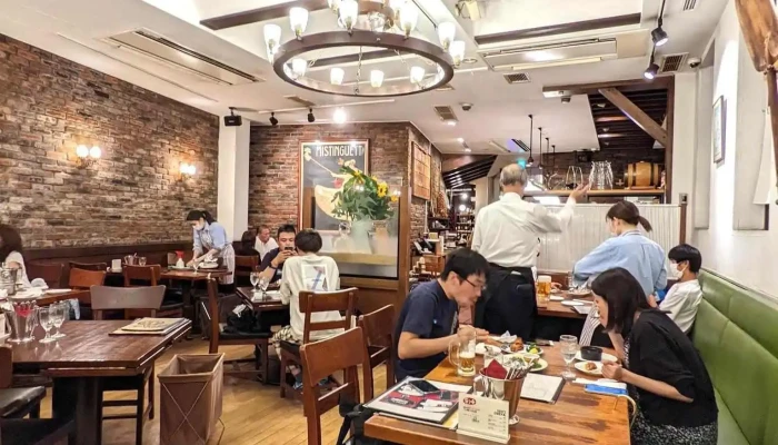 つばめグリル 品川駅前店 -  雰囲気 - 港区