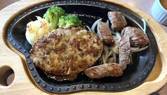 びっくりドンキー 刈谷店 -  ステーキ - 刈谷市