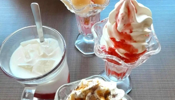 びっくりドンキー 寝屋川店 -  パフェ - 寝屋川市