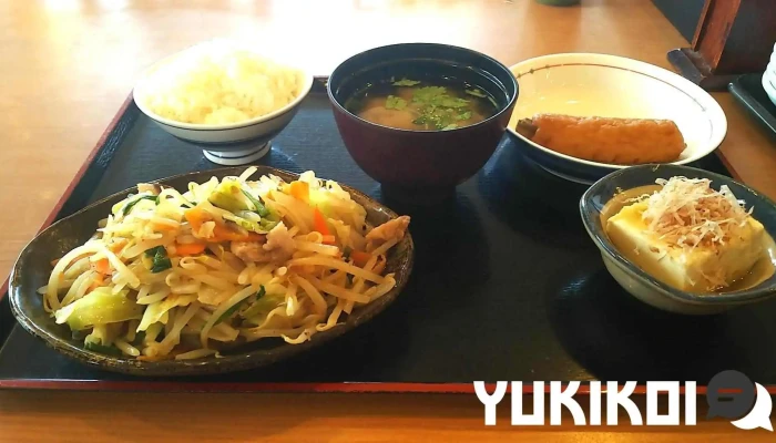 めしや食堂 京都久世 -  料理飲み物 - 京都市