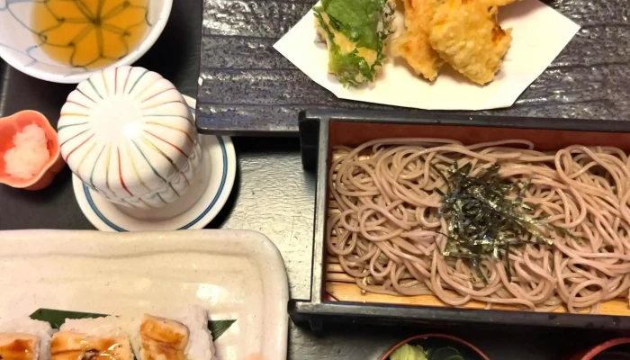 やじろべえ 半田店 -  写真 - 半田市