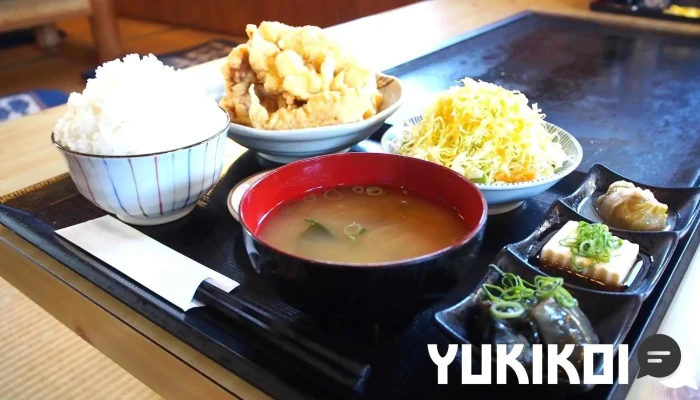ゆーみー食堂 -  味噌汁 - 草津市