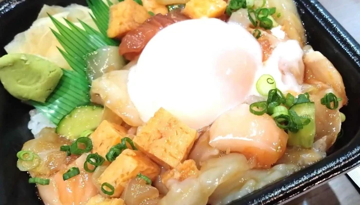 よし家丼丸 柏崎店 -  ウェブサイト - 柏崎市