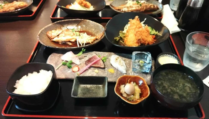 わらべ菜魚洞 -  味噌汁 - 小田原市