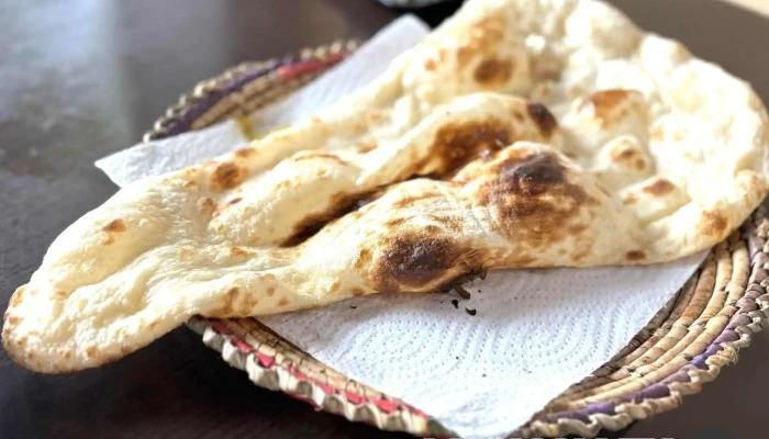 インド パキスタン料理 Handi -  ナン - 野田市