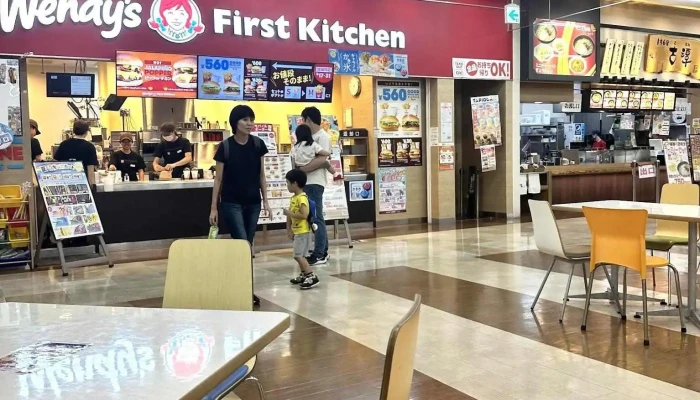 ウェンディーズファーストキッチン 寝屋川ビバモール店 雰囲気 - 寝屋川市