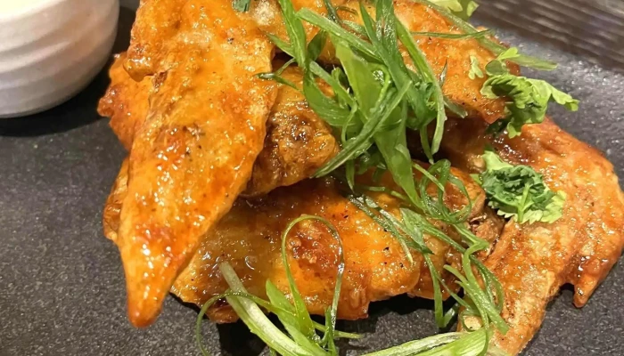 ウルフギャングパックpizza Bar アレア品川店 鶏手羽 - 港区