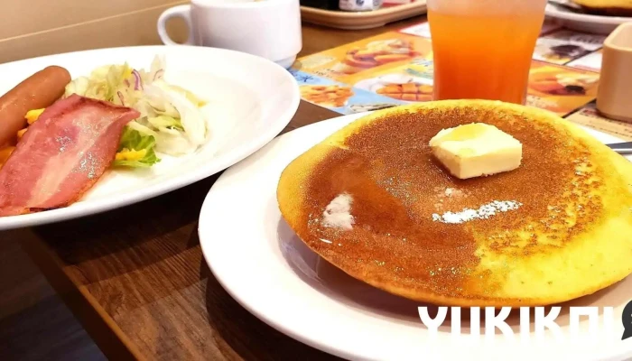 ガスト 函館鍛治店 -  ホットケーキ - 函館市