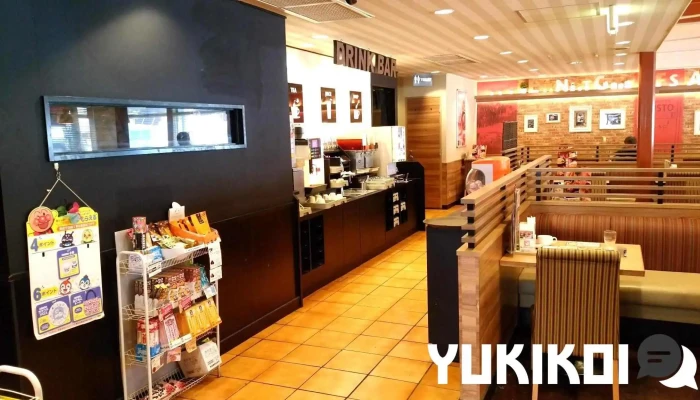 ガスト 寝屋川秦店 -  雰囲気 - 寝屋川市