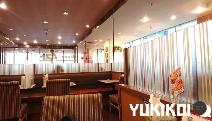 ガスト 浦和駅西口店 -  雰囲気 - さいたま市