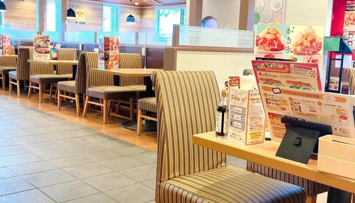 ガスト 福井春江店 -  雰囲気 - 坂井市