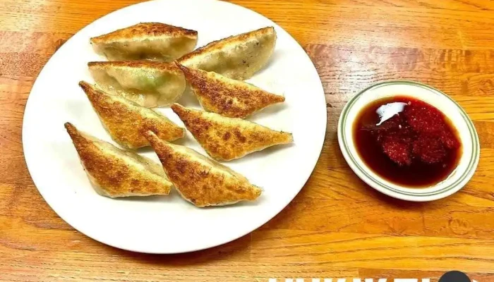 ギョーザ専門店 黒兵衛 延岡 -  餃子 - 延岡市