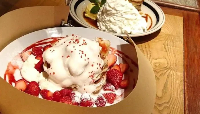 コナズ珈琲寝屋川 -  アイスクリーム - 寝屋川市