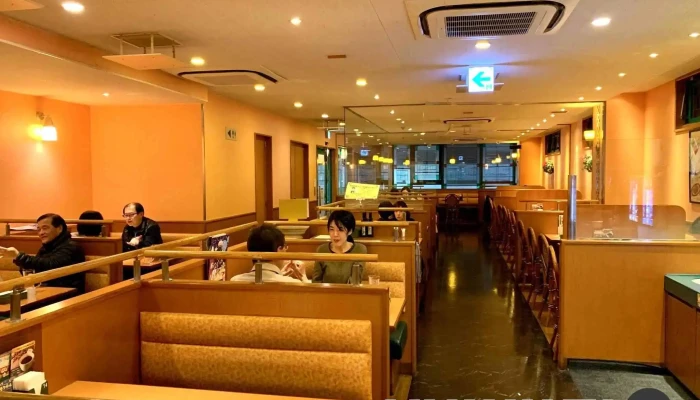 サイゼリヤ 香里園駅前店 -  雰囲気 - 寝屋川市